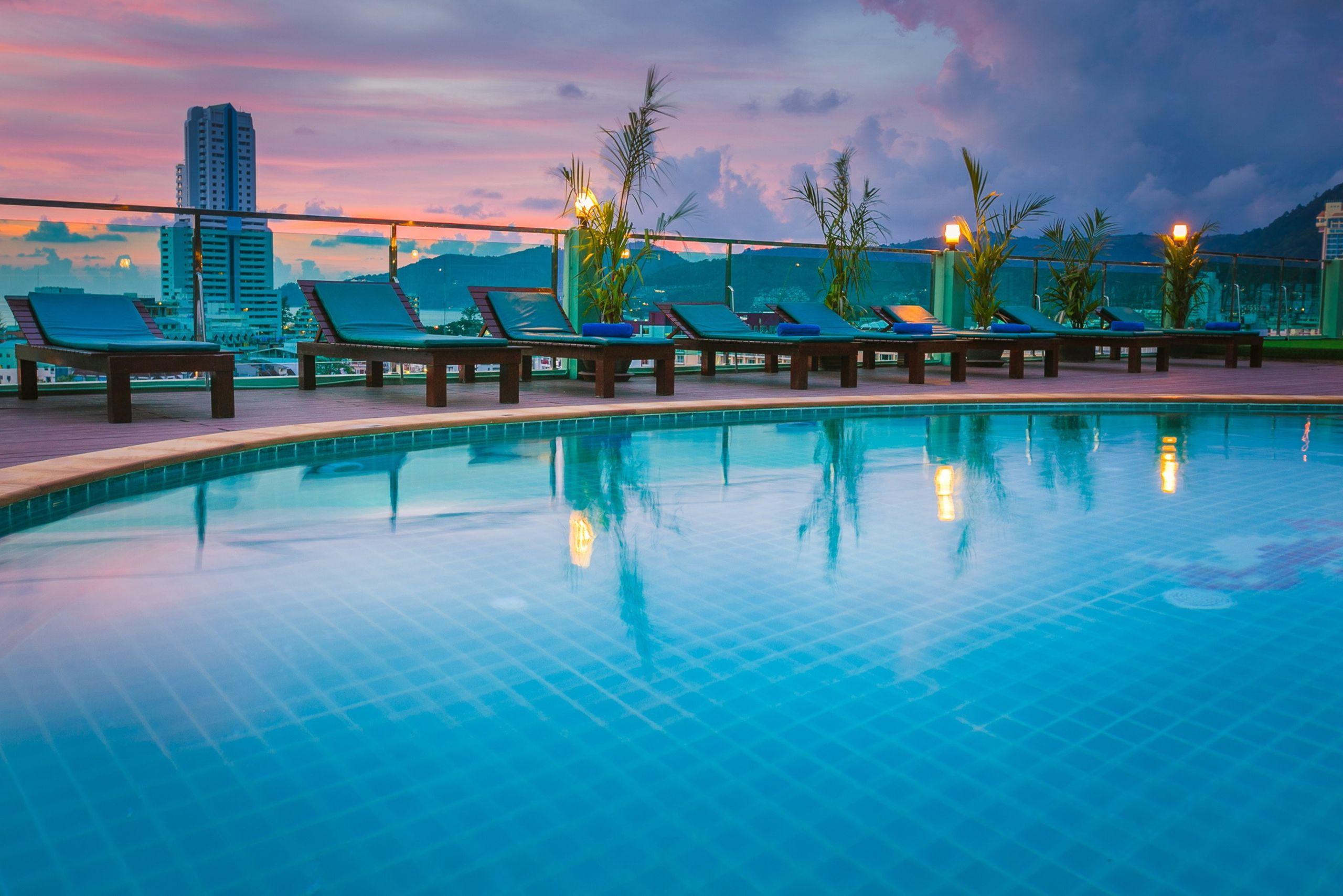The Allano Hotel Patong Exterior photo