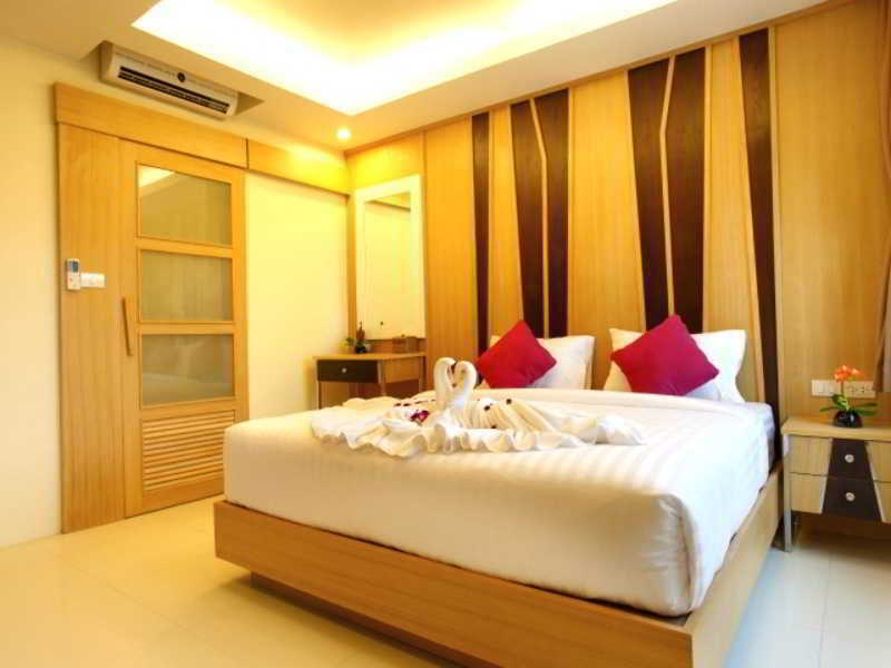 The Allano Hotel Patong Exterior photo
